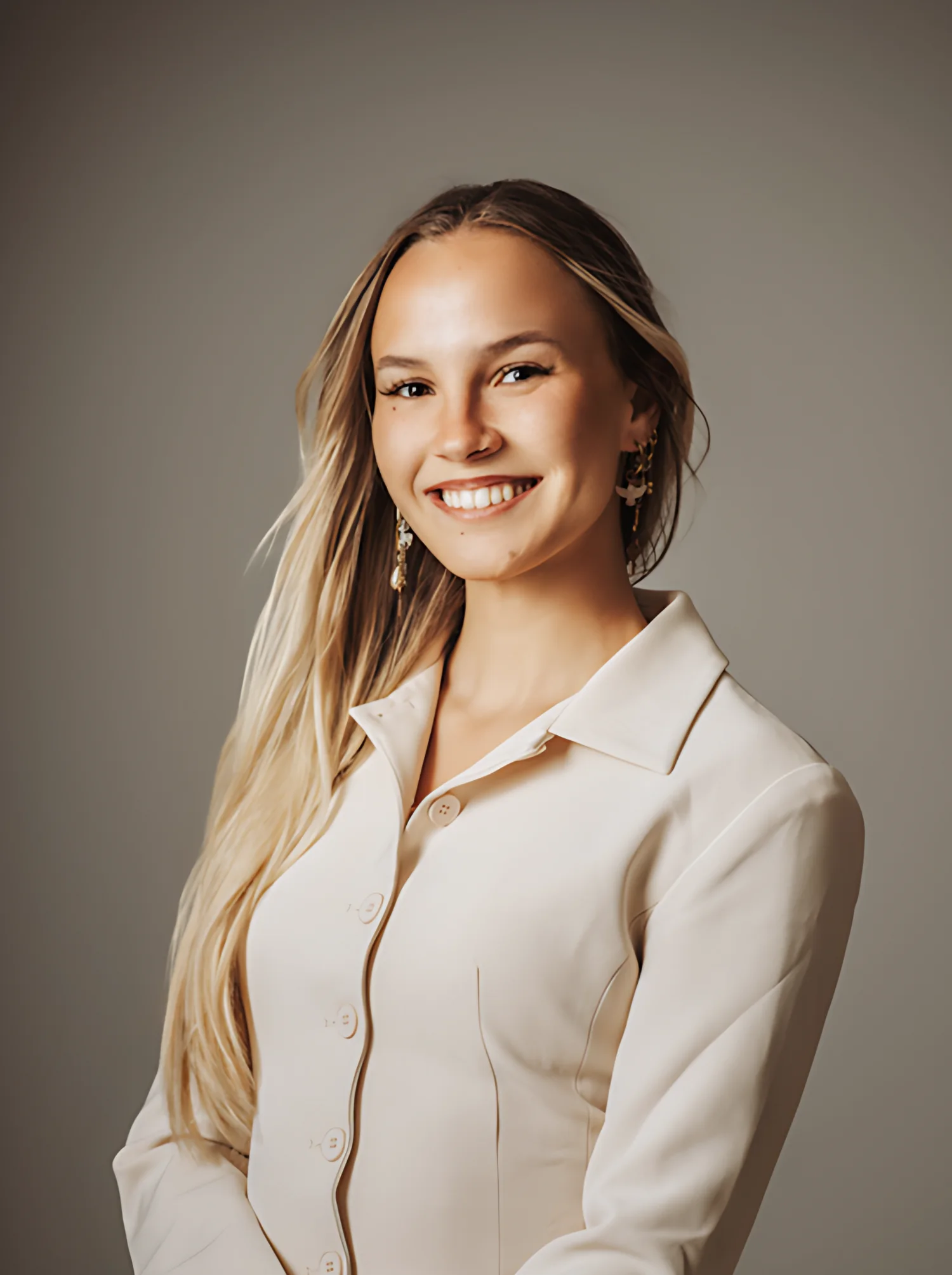 Sophie Kroeker, artist and art conservator